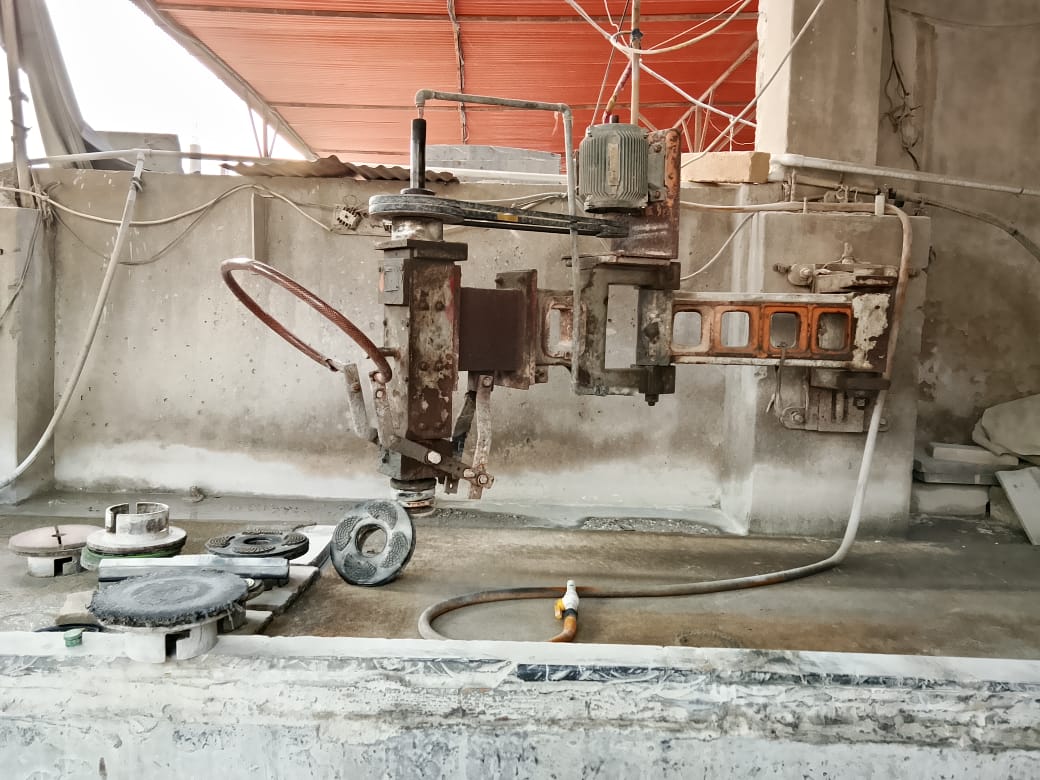 Stone Cutting Machine